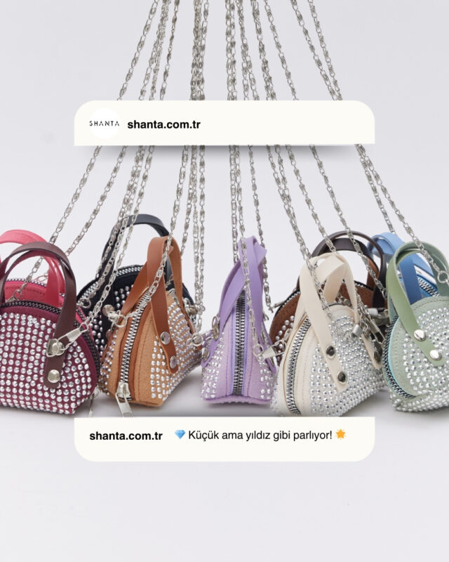 💎 PARILTINI CEBİNE KOY! 💼✨
Zincir detaylı, taşlı mini cüzdanımız tam bir 💫 yıldız parçası!
Minik boyuyla hem çantana hem kalbine sığar 🖤
Gece dışarı çıkarken, özel davetlerde ya da günlük şıklıkta hep seninle! 🖐️🎉

🔗 Uzun zincir askı = cool bir duruş
💎 Taşlı detay = ışıl ışıl zarafet
💼 Minik boy = maksimum stil

🛒 Şimdi keşfet 👉 shanta.com.tr
✨ Stoklar kısıtlı, ışığını kaçırma!

#shantabag #minicüzdan #taşlıcüzdan #zinciraskı #ışıltılıtarz #baginspo #çantamodası #aksesuartrendleri #günlüktarz #geceçantası #parlakdetay #stiltamamlayıcı #minibagstyle #stilönerisi #çantaaşkı #baglover #fashiondetail #bagsoftheday #instafashion #trendaksesuar #modadokunuşu #çantalove #minibagvibes #şıkdetaylar #baggoals #modagünlüğü #çantastili #styleedit #shantastyle
