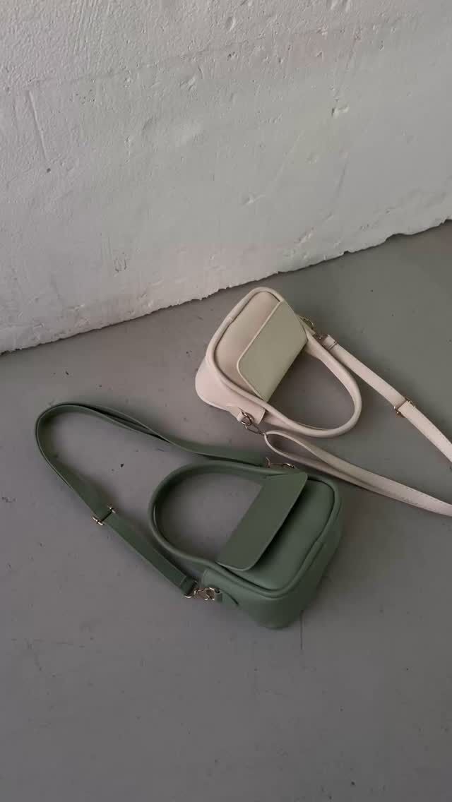 ✨ Yazın EN GÜZEL rengiyle tanış! 💛☀️
Güneşin enerjisi, Shanta dokunuşuyla buluştu 🌼👜
Bu yaz çantan da senin kadar parlasın! ✨
Yeni sezona rengini sen seç 💫
Favorini kapmadan geçme 💥

🛍️ Alışveriş için hemen profildeki linke tıkla!

#shantabag #yazmodası #trendçanta #renklikal #stiliniyansıt #çantadastilvar #newseason #bagstyle #modaönerisi #aksesuartrendleri
